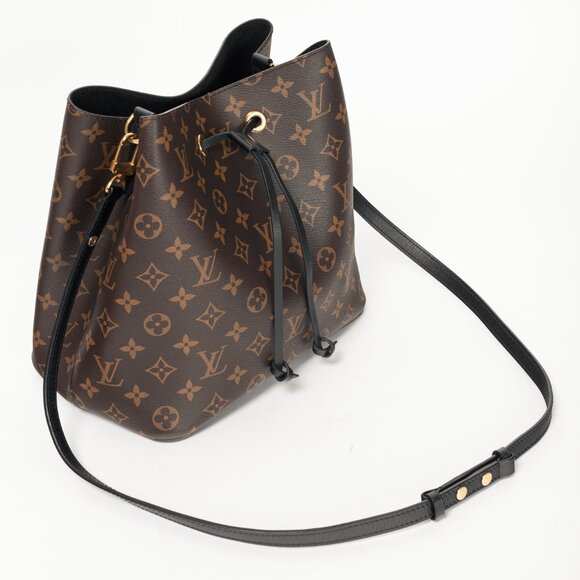 Louis Vuitton NeoNoe MM Monogram Canvas & Black Leather Bucket Bag - Picture 6 of 15